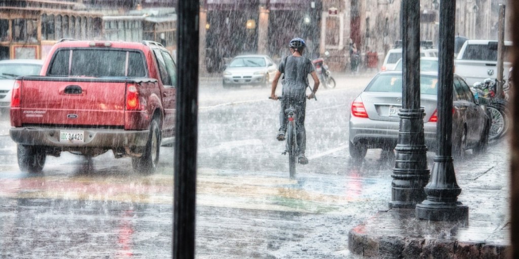 Protéger votre entreprise des dégâts des eaux et des inondations.